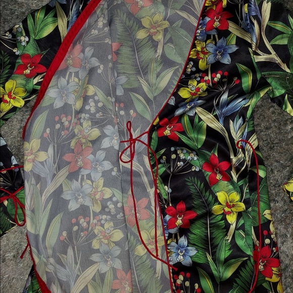 Multi -Color Kimono - Picture 2 of 5